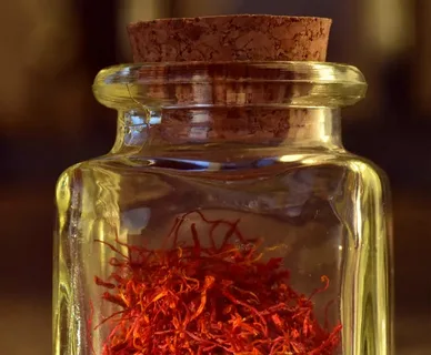زعفران ممتاز بیرجند تازه و دستچین با رنگ و عطر طبیعی 2